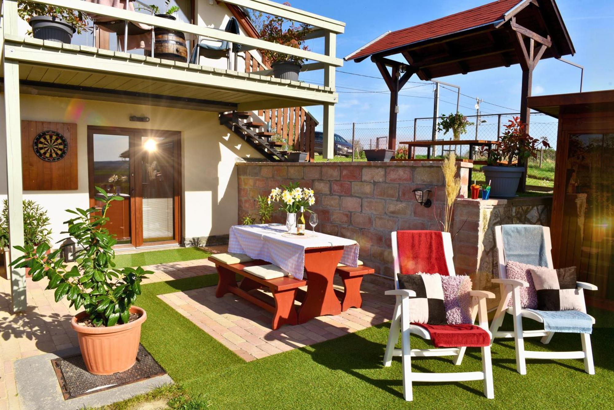 Jodi-Hegy Resort שיופוק מראה חיצוני תמונה